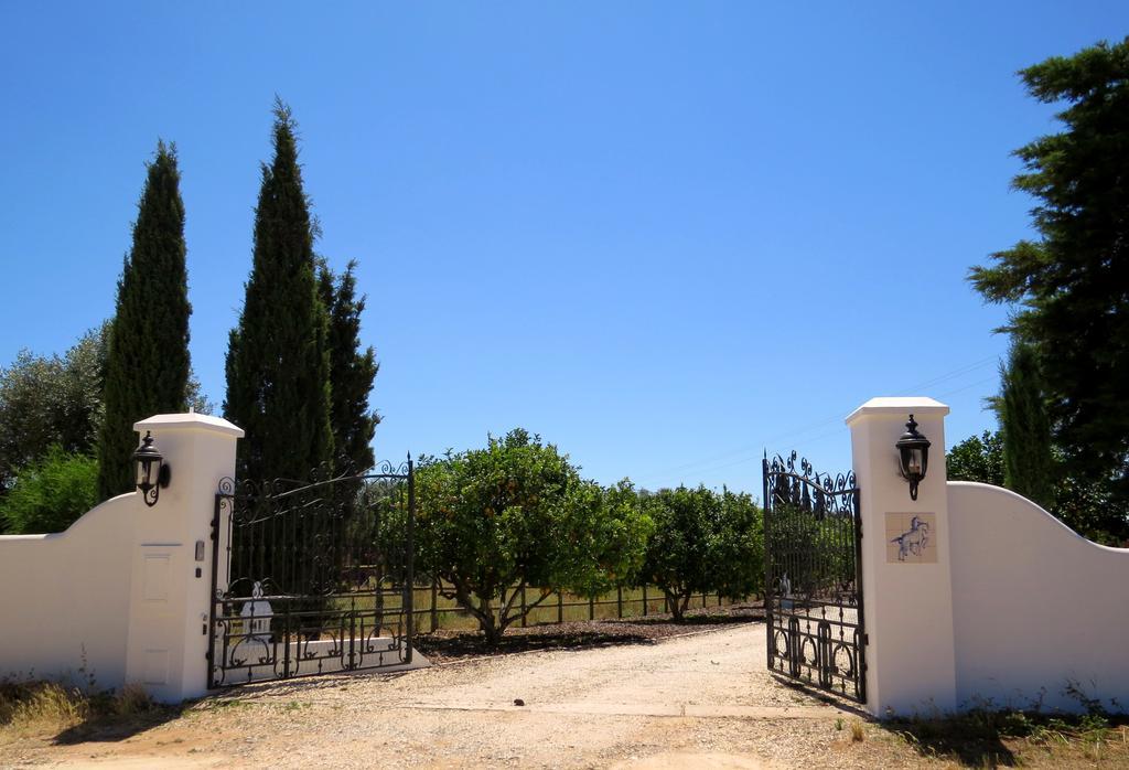 ホテルQuinta Dos Cavalos シルヴェス エクステリア 写真